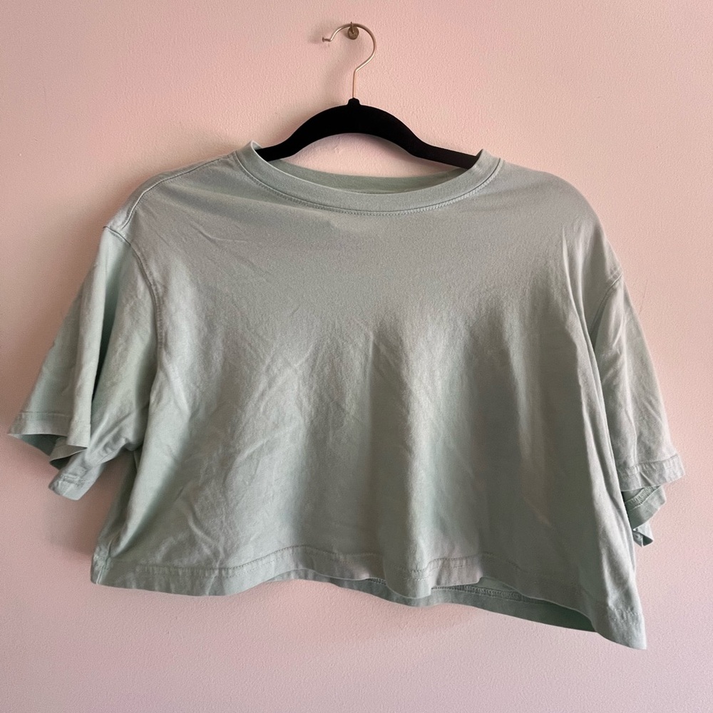 Divided Cropped Green T-shirt